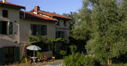 Maison en chanvre et en terre cuite